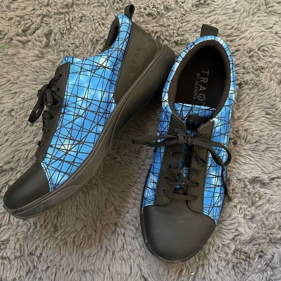 Alegria Shoes - Alegria Trax sneakers
